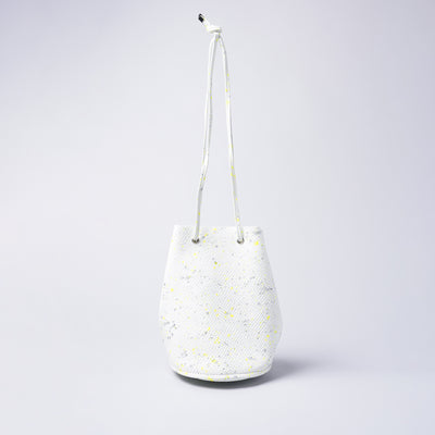 <Annak> Draw String Shoulder Bag / White