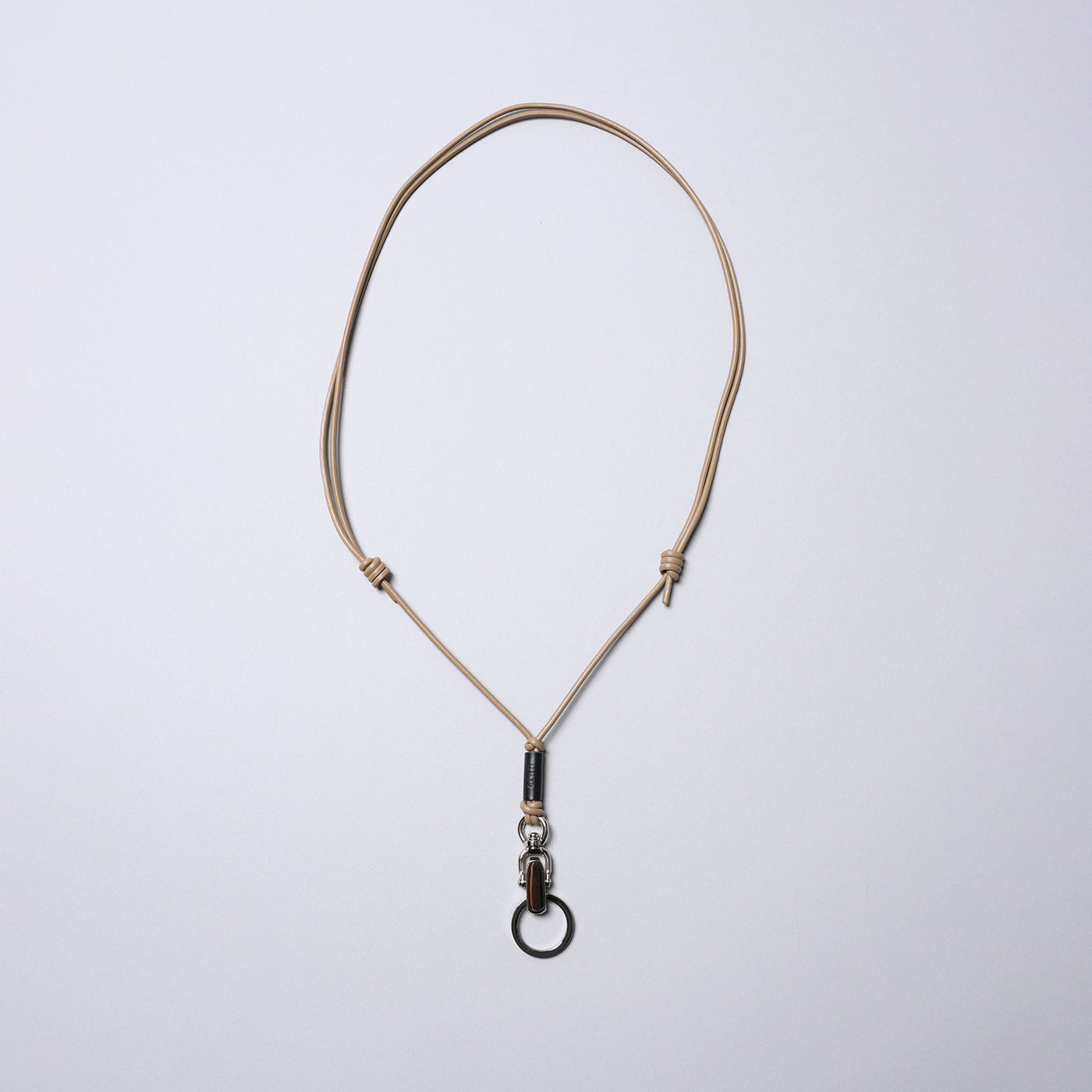 <SENTI FLATTER THE SENSES> Multi Leather Strap (Clip Hook) / Black