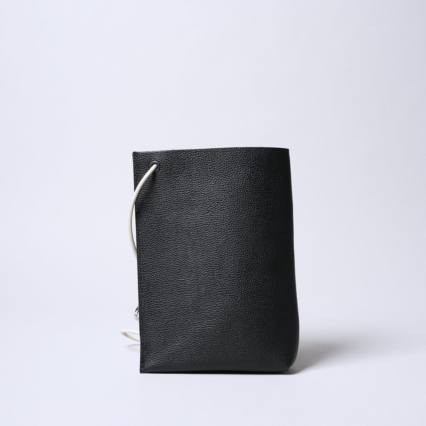 ＜センティ フラター ザ センシーズ＞シュリンクレザーミニショルダーバッグ/ブラック