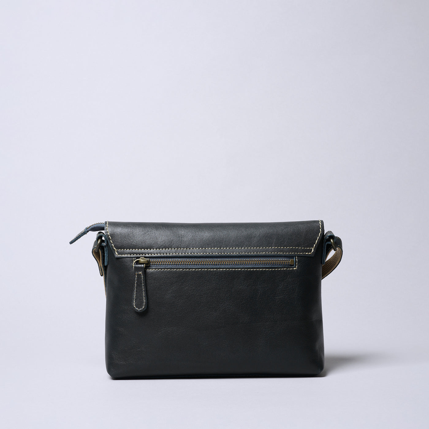 ＜Laisser Faire＞Wolf 迷你斜背包/駱駝色