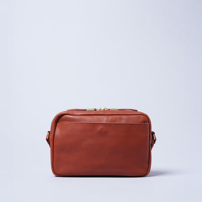 ＜kissora＞Olivenume 迷你斜背包/黑色