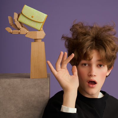 ＜イッテンイッテン＞MANIERA フラップウォレットS/イエロー