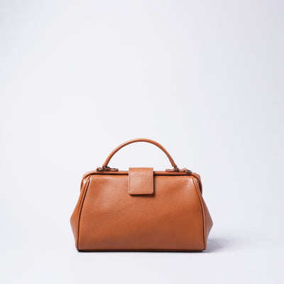 <Atelier Nuu> parcel Nano Dulles  / Camel