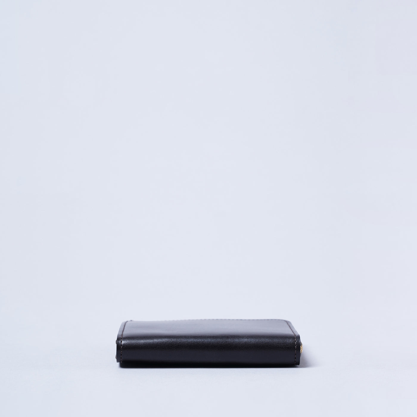 ＜CRAFSTO＞Bridle Leather L型拉鍊錢包/藏青色