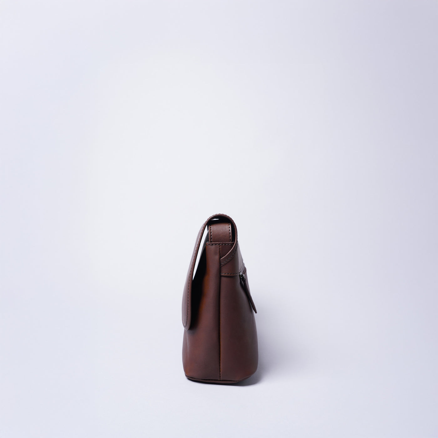 <Dakota BLACK LABEL> AM8 Series Flap Shoulder / Brown