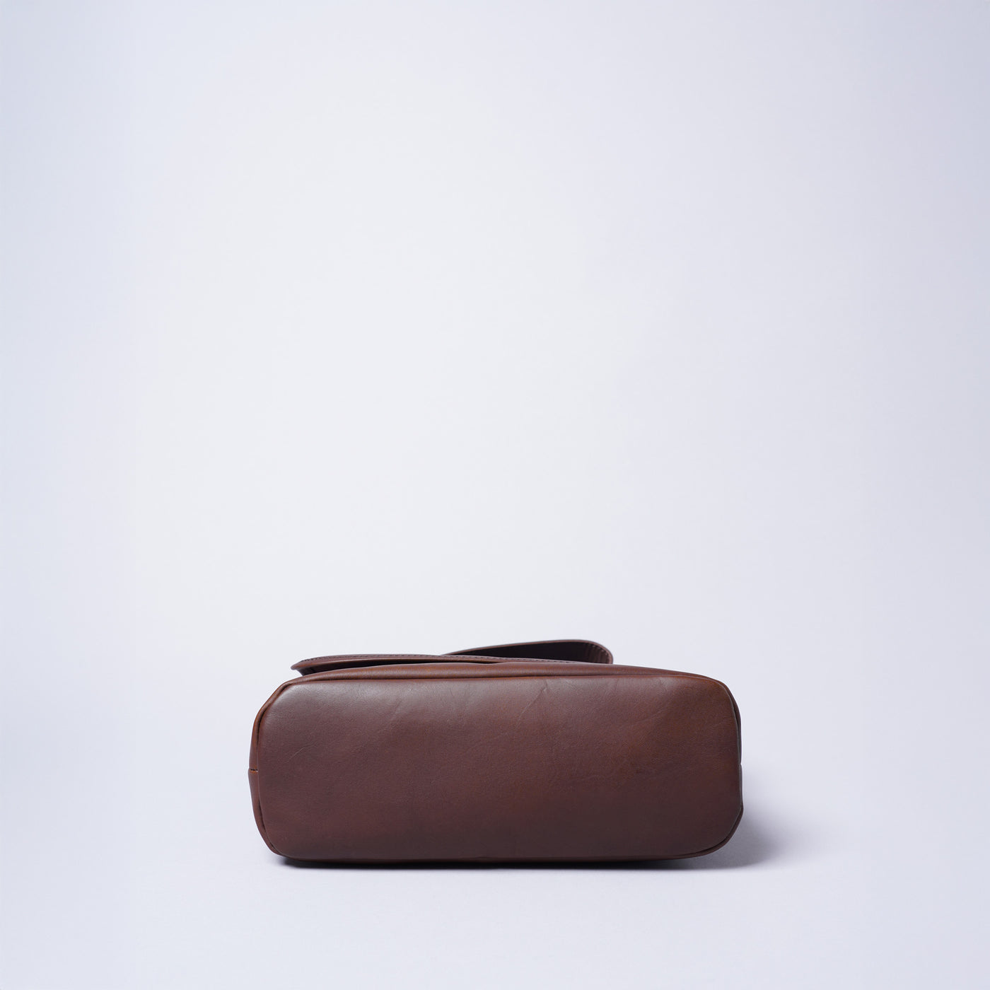 <Dakota BLACK LABEL> AM8 Series Flap Shoulder / Brown