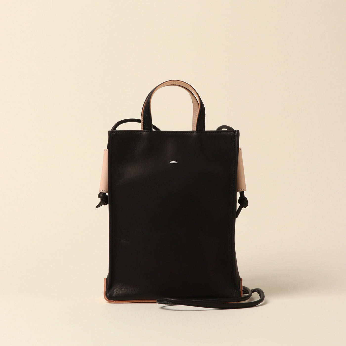 <STN> Logical series leather 2-way bag / black