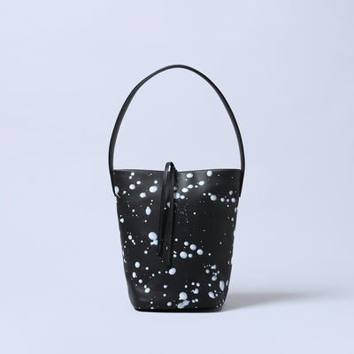 ＜エスティーヌ＞パルスシリーズ レザーペイントハンドバッグ/ブラック