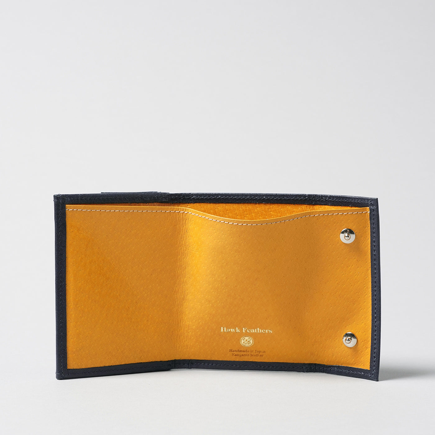 <Hawk Feathers> Kangaroo  Trifold Wallet / Brown