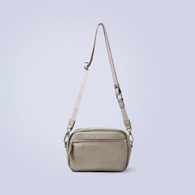 ＜レザリ＞エンボスミニショルダーバッグ/ゴールド