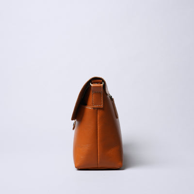<Laisser Faire> Wolf Shoulder Bag / Chocolate