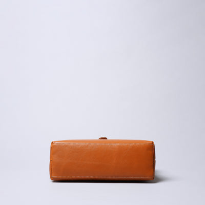 <Laisser Faire> Wolf Shoulder Bag / Black