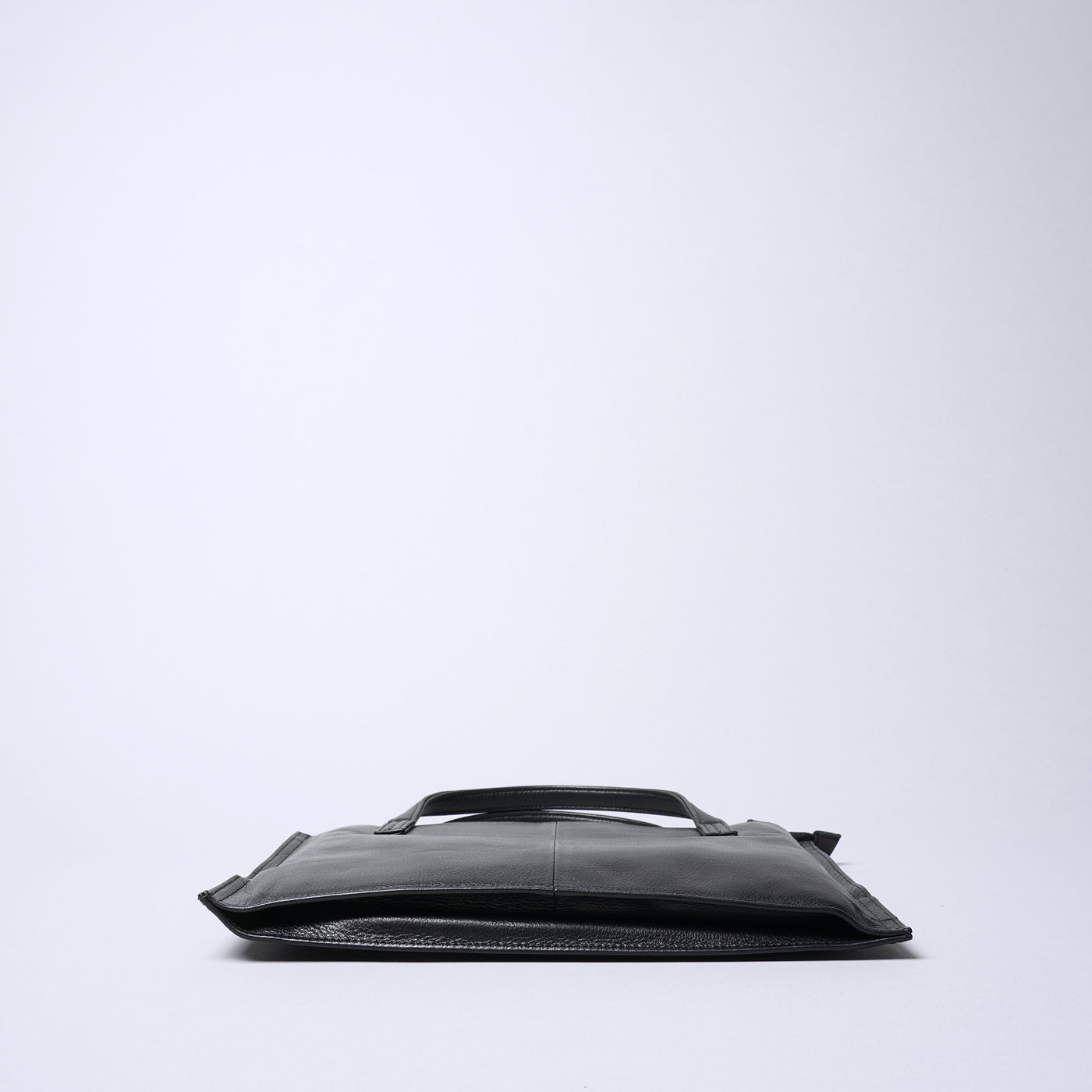 ＜リアルマインド ブラックレーベル＞フィッカ 薄マチ2wayショルダーバッグ/グレー