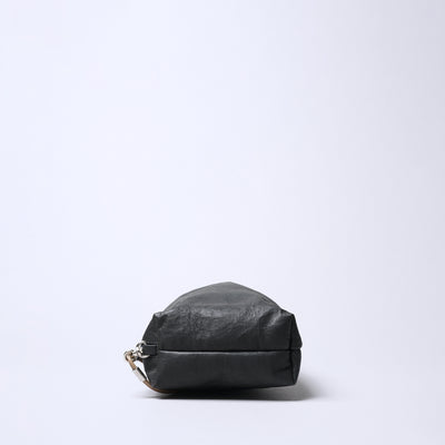<SENTI FLATTER THE SENSES> Super Lightweight Dyneema Leather Drawstring Bag L  / Black x Camel