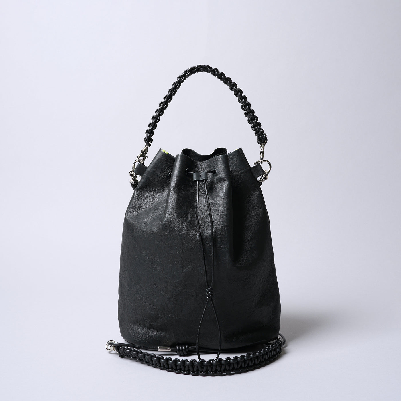 <SENTI FLATTER THE SENSES> Super Lightweight Dyneema Leather Drawstring 2 Way Bag / Black x Camel