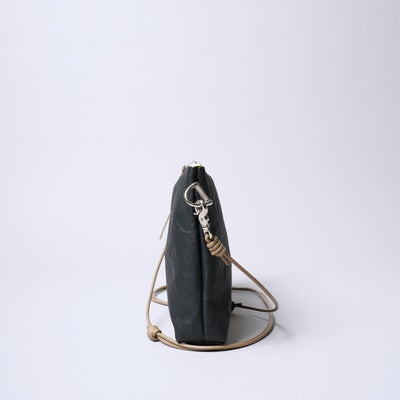 超輕量Dyneema皮革 兩用型隨身包/黑色X駱駝色