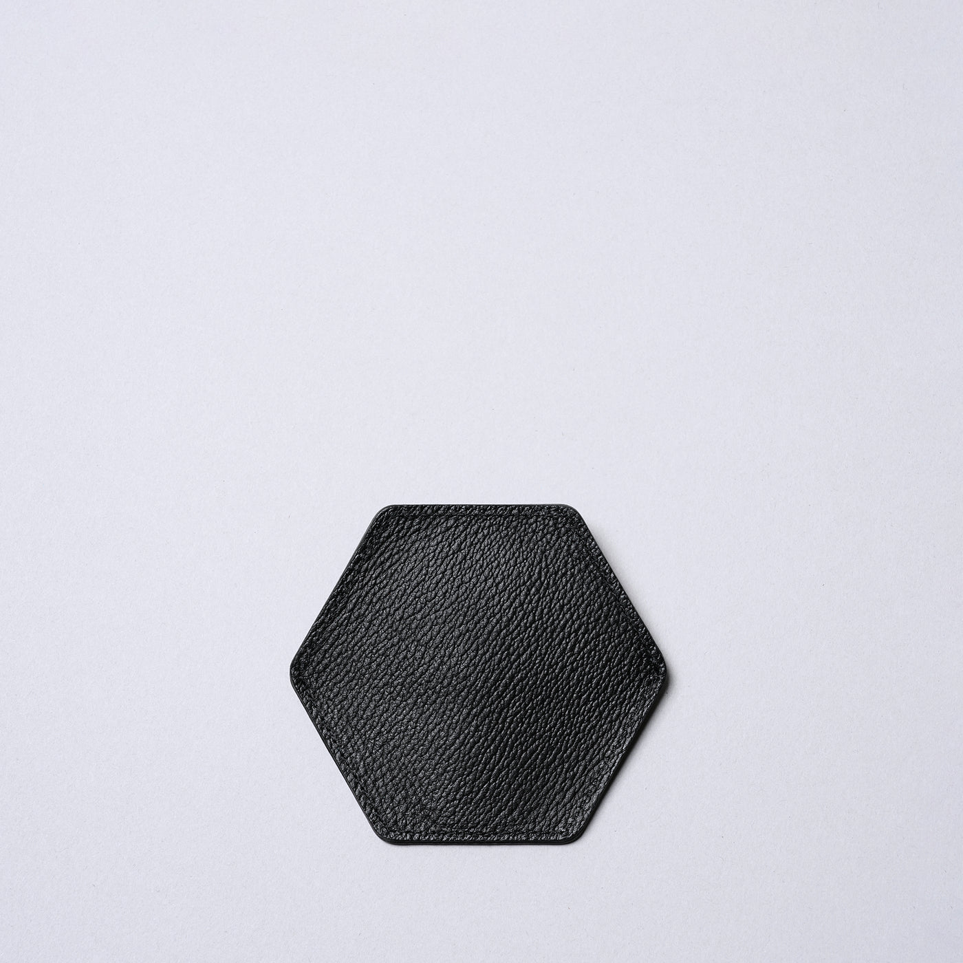 <sugata> Coin Case (hexagon) / A flat dimension / Black