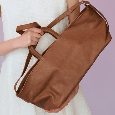 <numeri> Oblo Oblong Tote Bag / Mocha