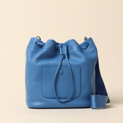 <itten-itten> Drawstring shoulder / Blue