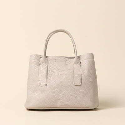 ＜itten-itten＞ Leather mini tote / sax