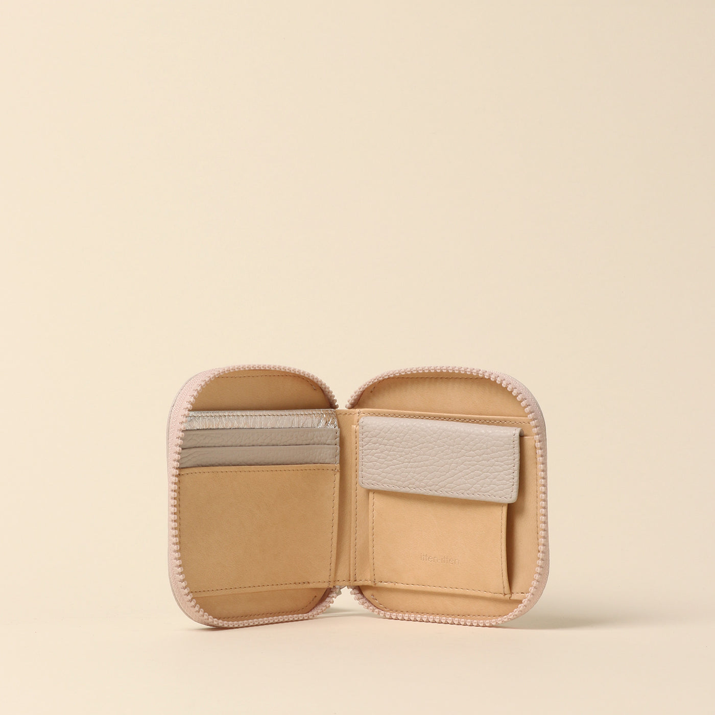 <itten-itten > Round Mini Wallet / Pistachio