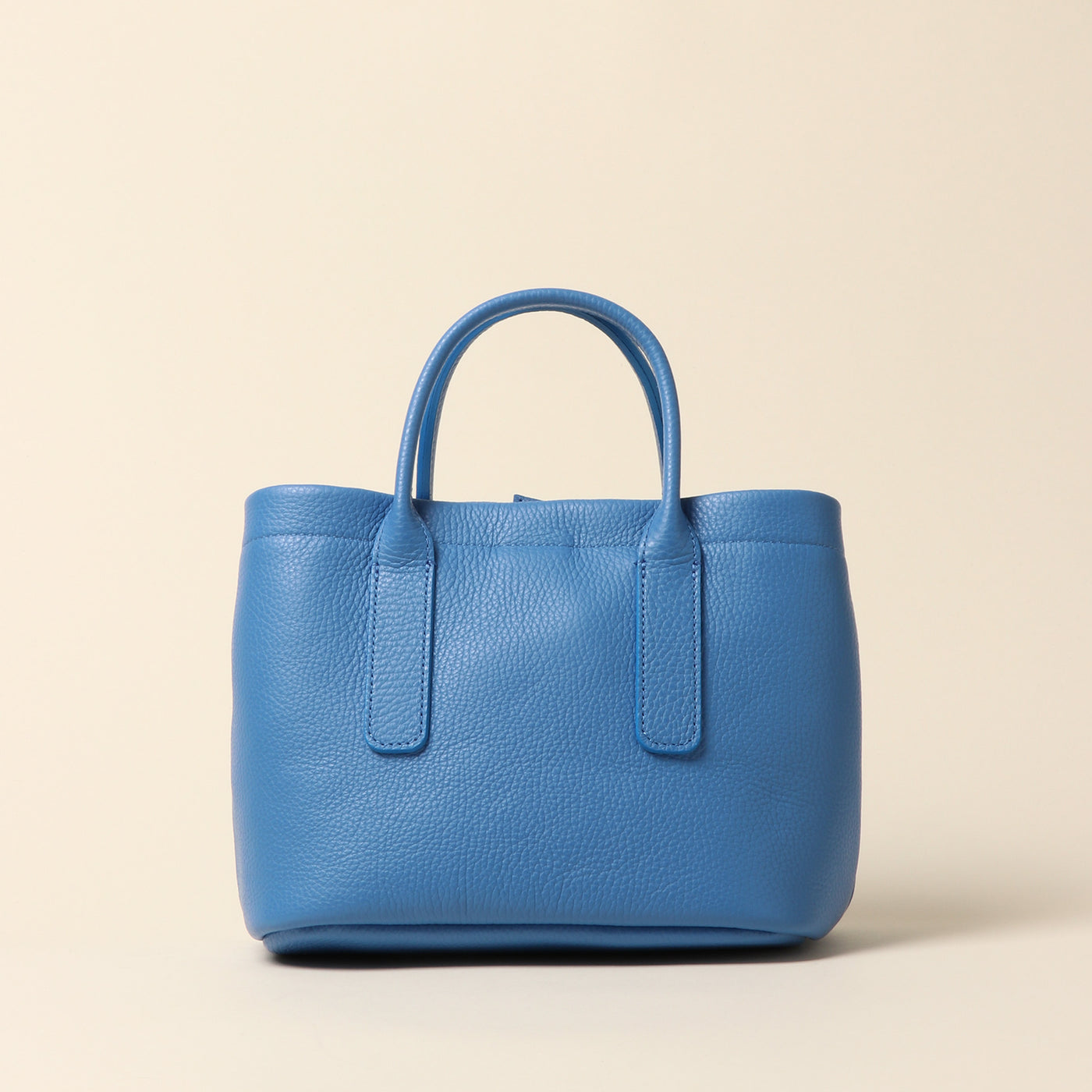 ＜itten-itten＞ Leather mini tote / sax