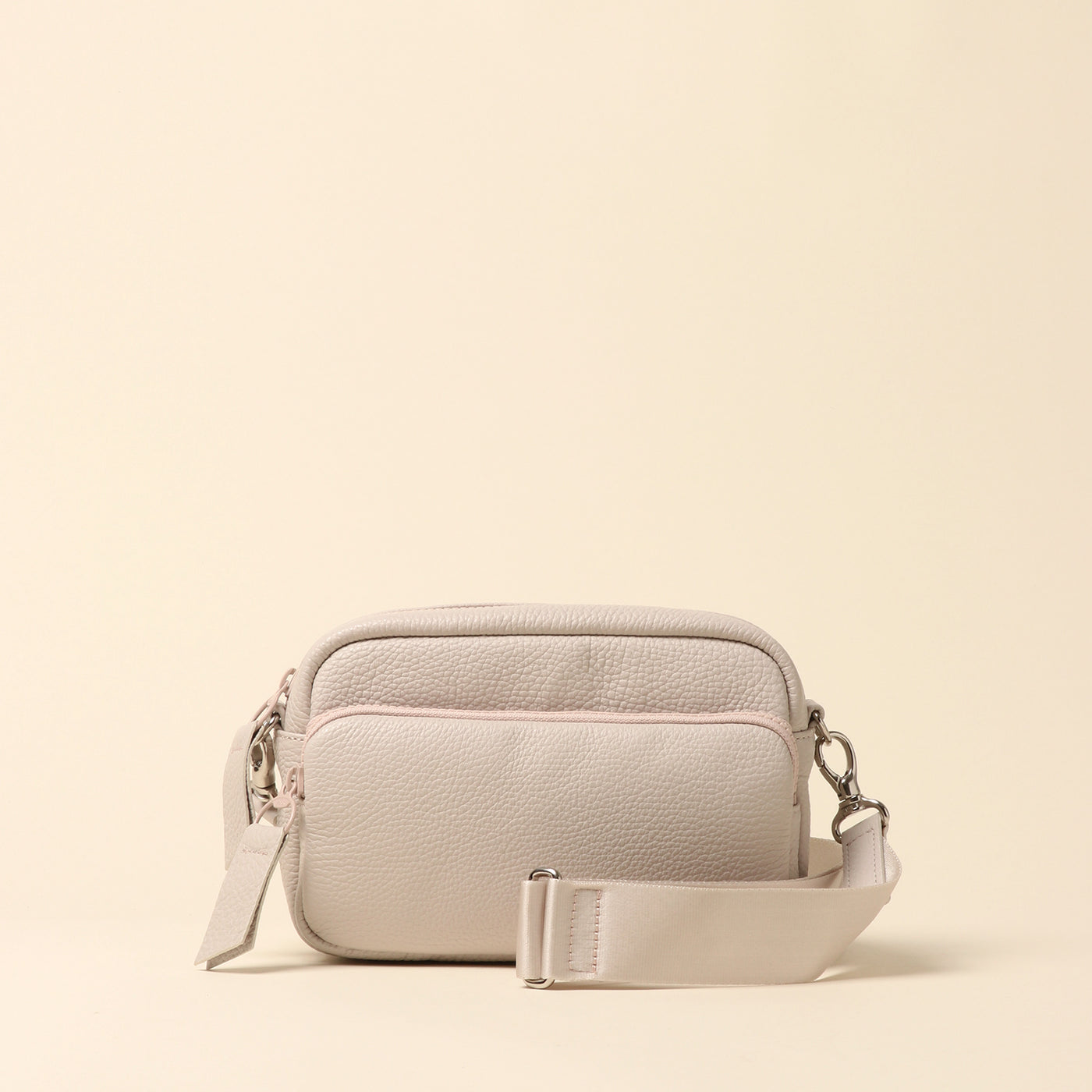 <itten-itten> Leather mini shoulder bag / pale green