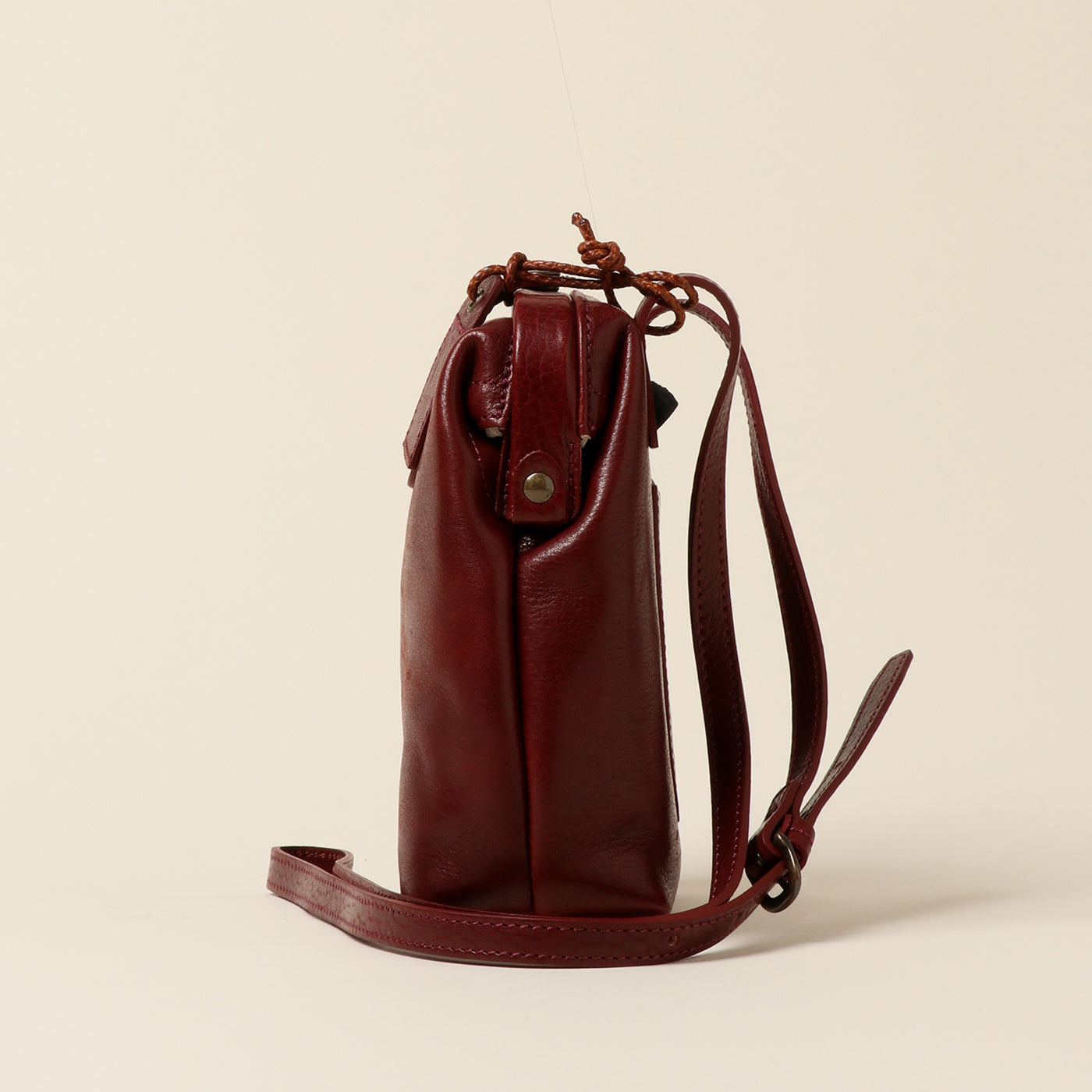 <Atelier Nuu> Lezza botanica vino Dulles cross body  / wine