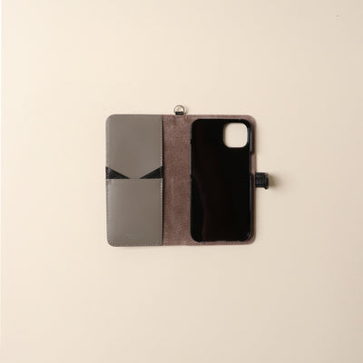 ＜カルドトーキョージャパン＞ CROSSOVER iPhoneケース (iPhone13)/ブラックグレー