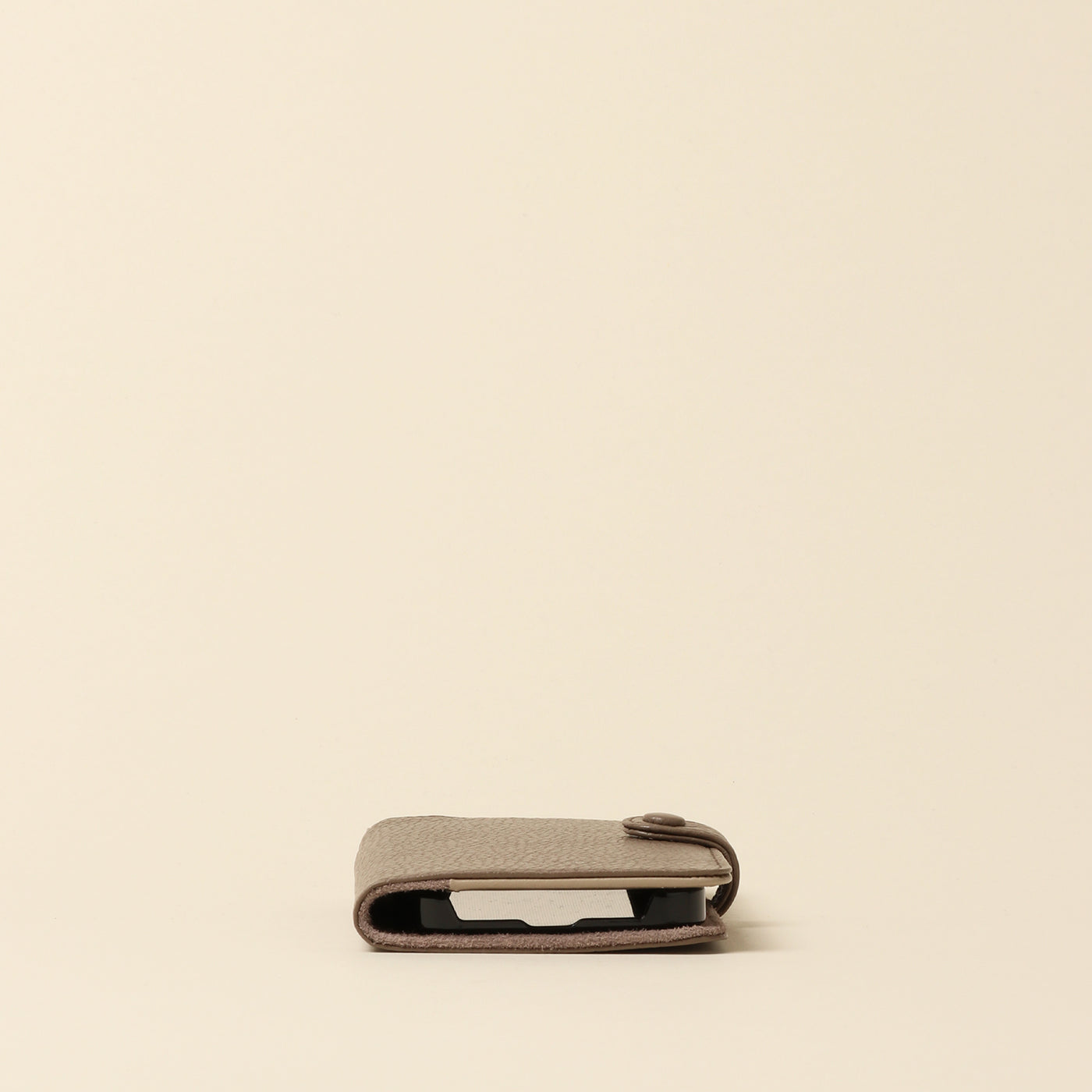 <CALDO tokyo japan> CROSSOVER iPhone Case (iPhone12/12Pro) / Sax Beige
