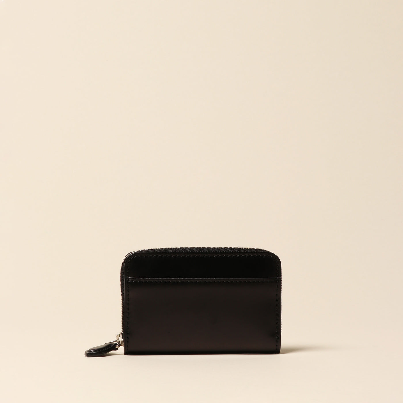 < FLATHORITY > Water-dyed oil cordovan round coin purse / black