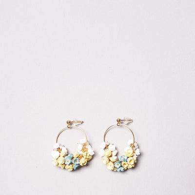 <Selieu> Mimosa Pierced Earrings Large / Purple, White and Ice Gray