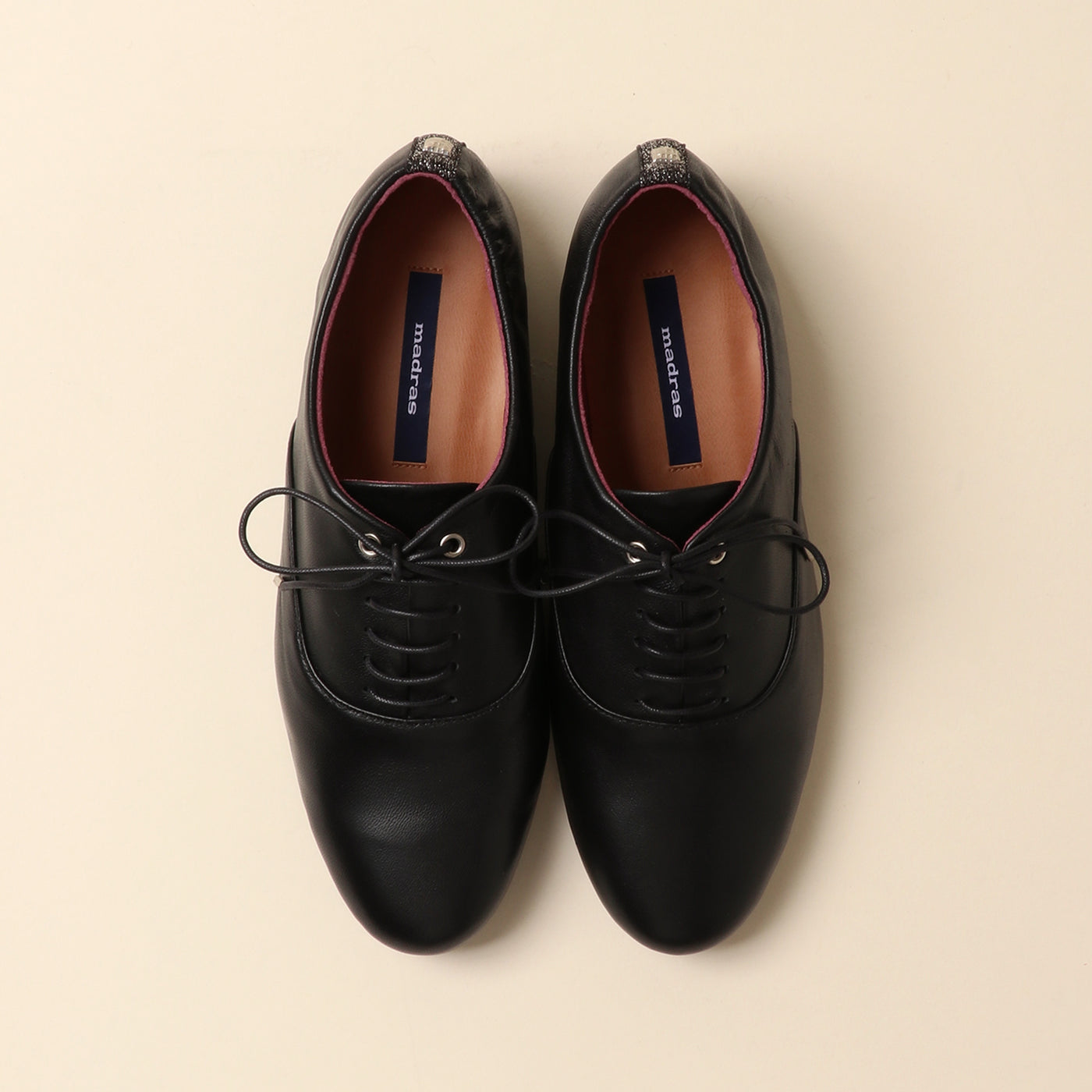 <Madras> Soft conscious lace-up / Black