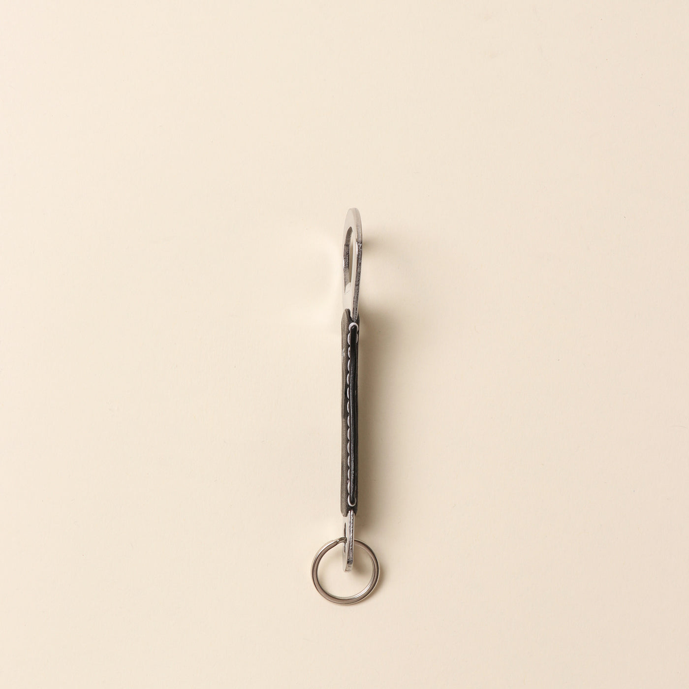<Mojakawa> Bottle opener key ring / dark green
