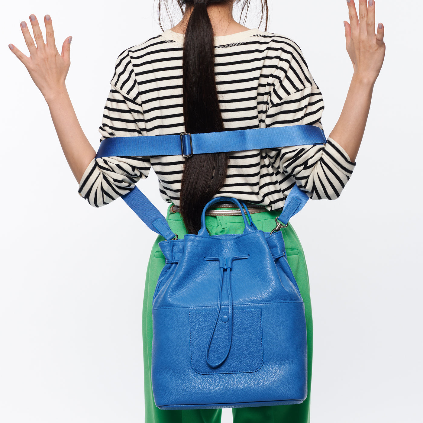 <itten-itten> Drawstring Tote / Blue