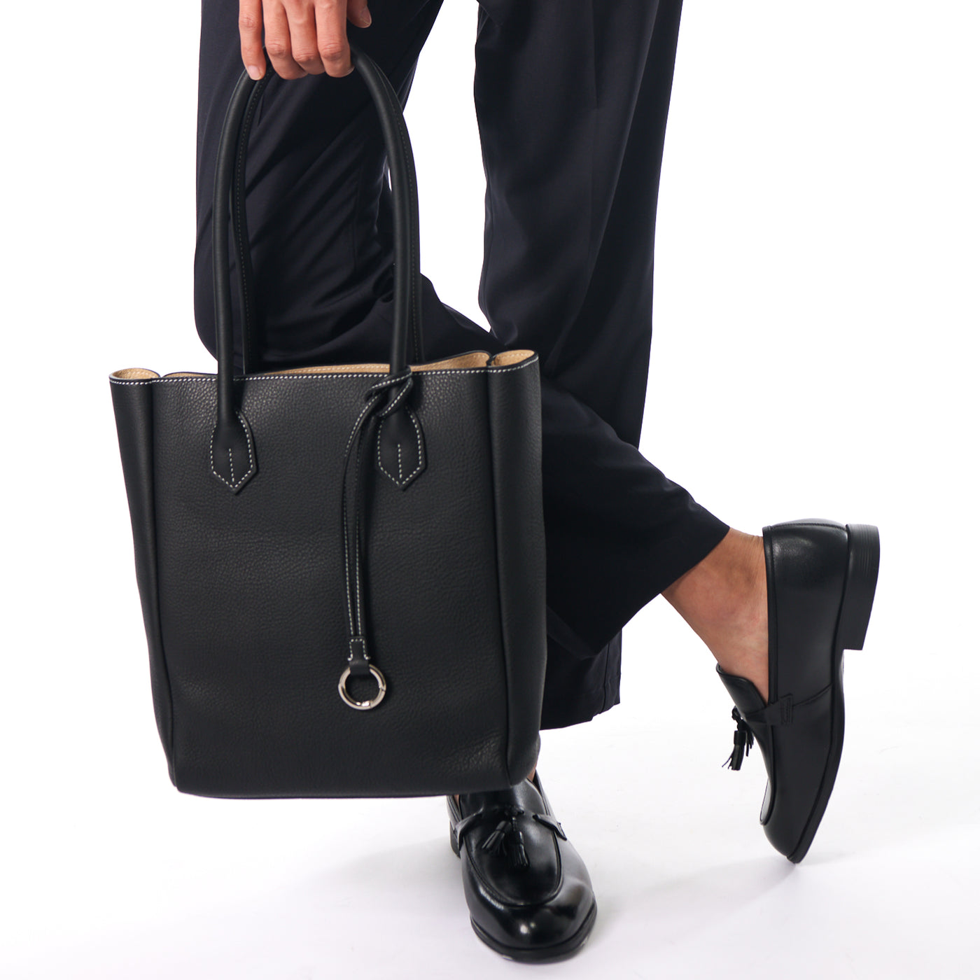 < FLATHORITY > Coimbra Tote S/Black